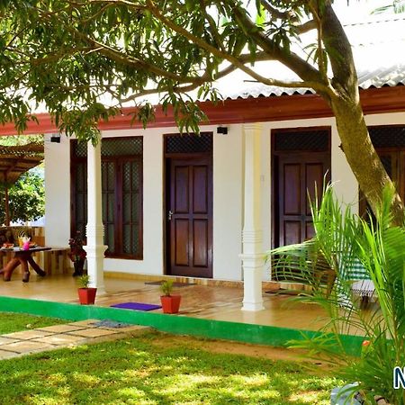 Niduwari Lake Homestay 담불라 외부 사진
