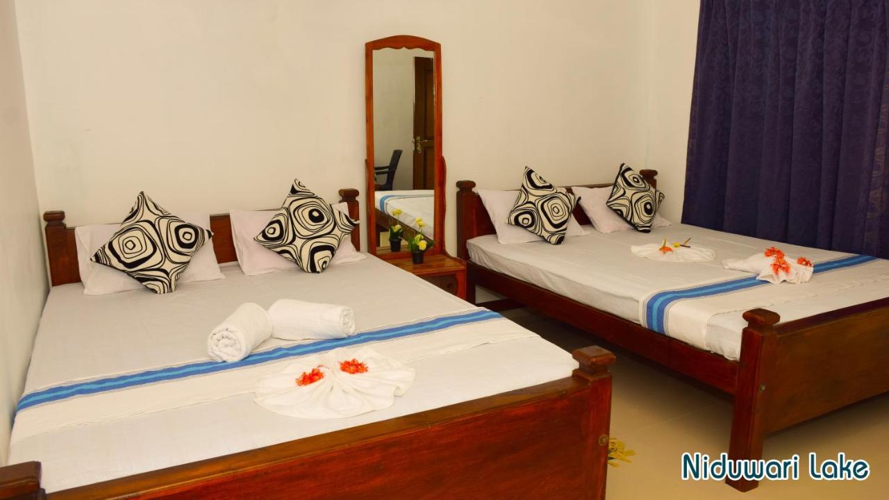 Niduwari Lake Homestay 담불라 외부 사진